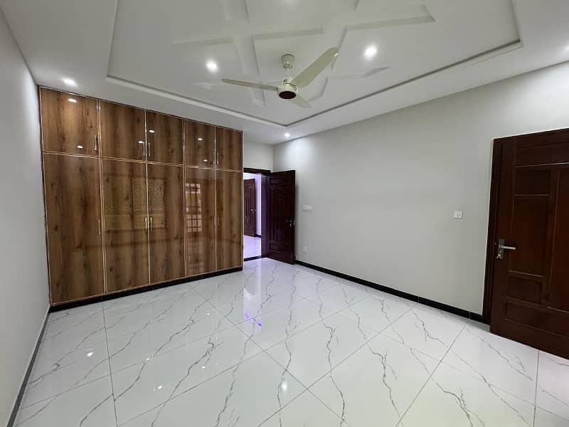 25*40 Ground floor for rent in G-14 0