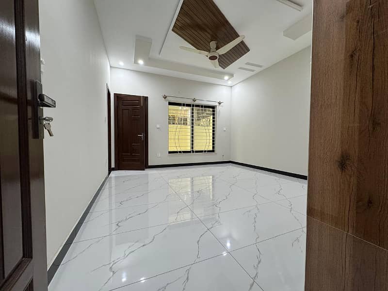 25*40 Ground floor for rent in G-14 5