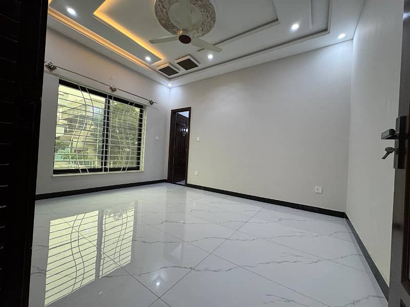 25*40 Ground floor for rent in G-14 8