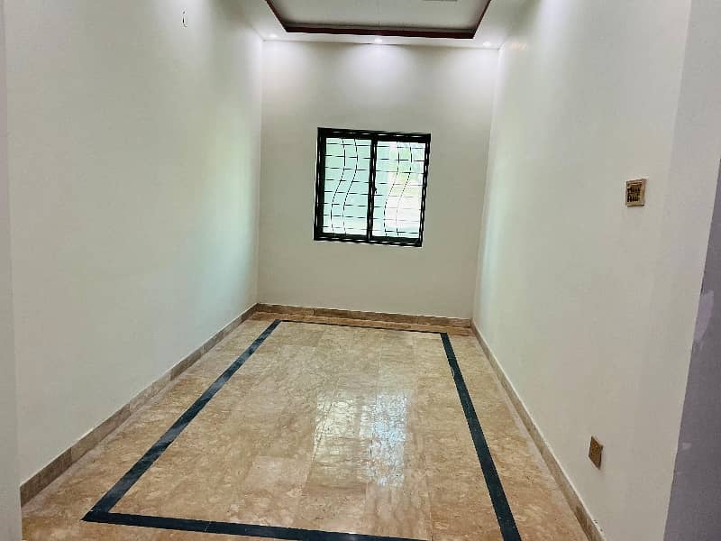 3 MARLA HOUSE FOR SALE HOT LOCATION NEAR DHA RAHBAR TOTAL PUMP PUMP 4