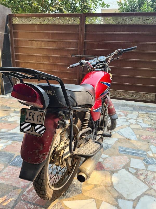 Suzuki GS 150 better than ybr honda  roadprince 2