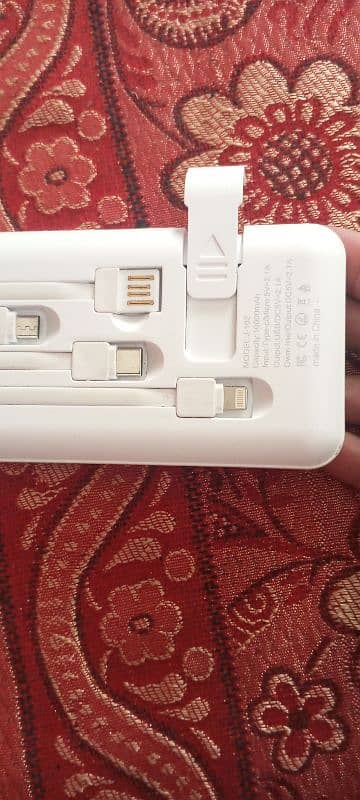 power Bank good condition (10,000 mAh battery) (number) 0303-8931100 8