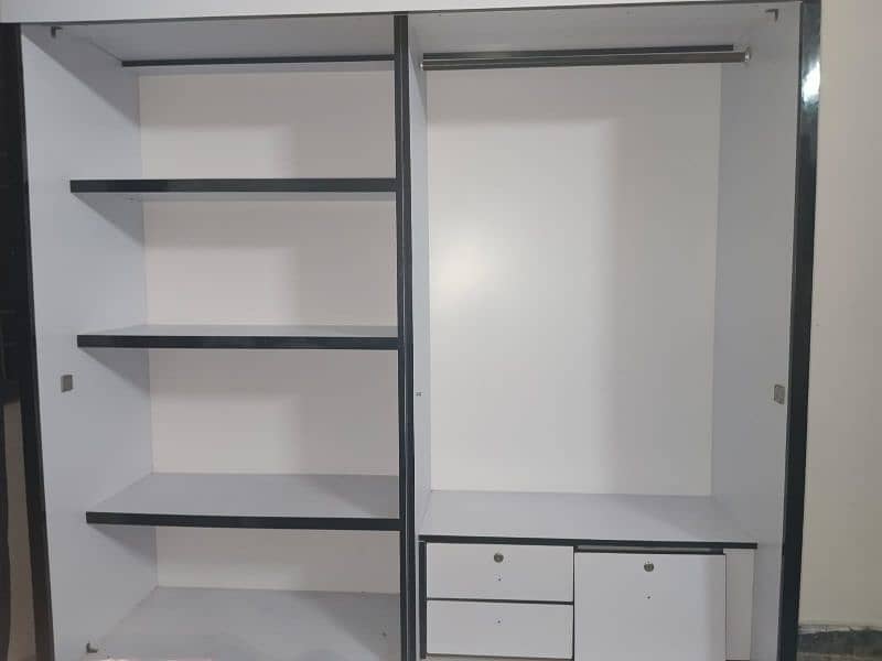 2 door cupboard big cupboard, width 6ft 0