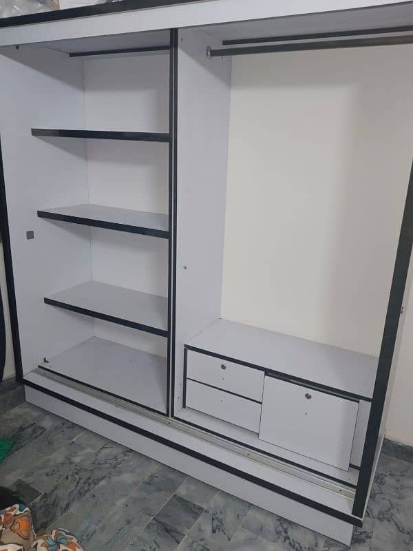 2 door cupboard big cupboard, width 6ft 2