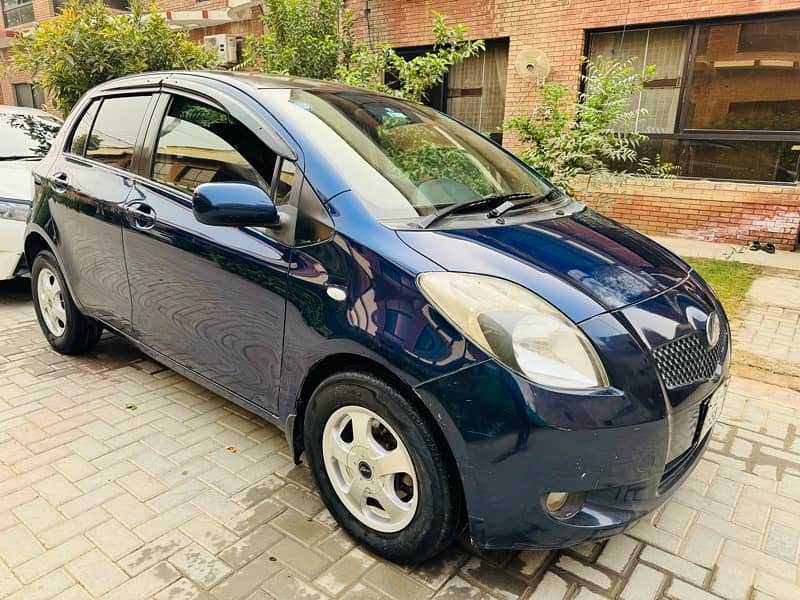 Toyota Vitz 2006 1