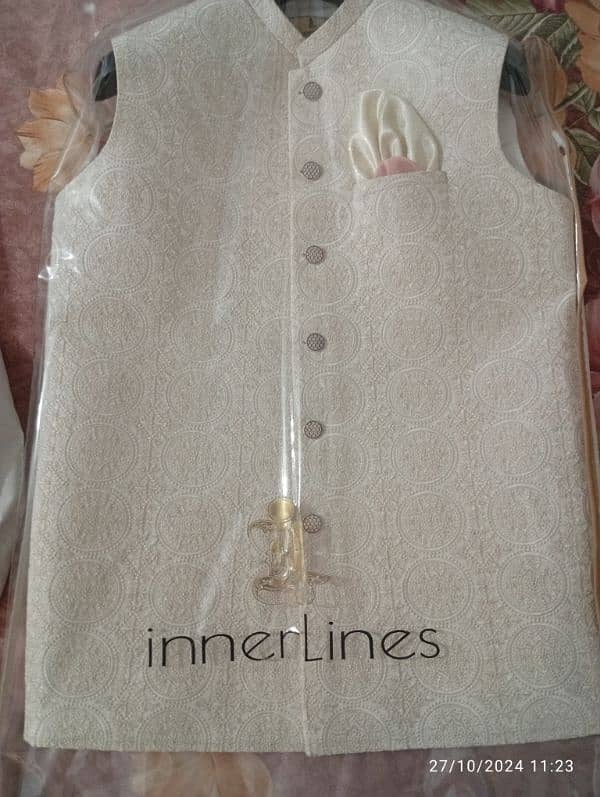 Innerlines Brand Waistcoat 5