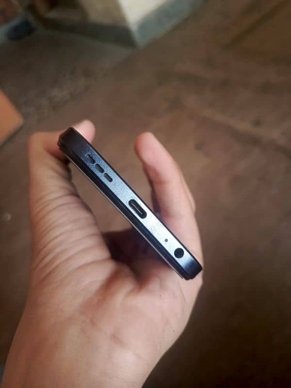 Infinix Hot 30 4 64 10 by 10 condition 2