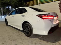 Toyota Altis Grande 2023 Black Interior Bumper to Bumper Orignal.