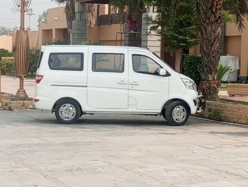 Changan karvaan plus 7 seater for sale 3