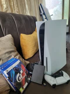 Playstation 5 + 4 Games + 1TB Storage 0