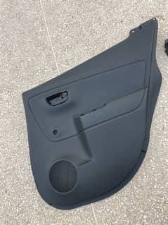 2017 Toyota Vitz Door Panels