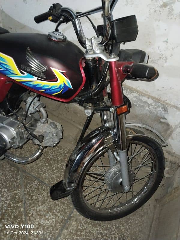 Honda cd 70  03009691632 0