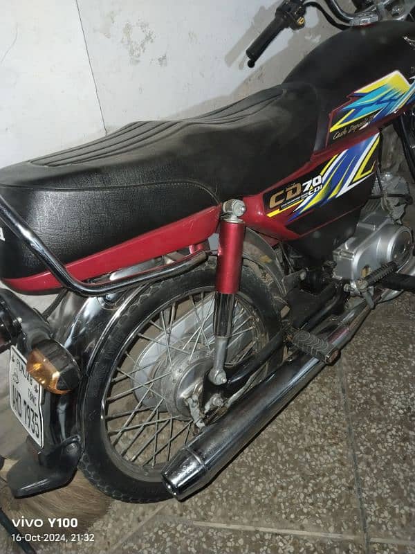 Honda cd 70  03009691632 3