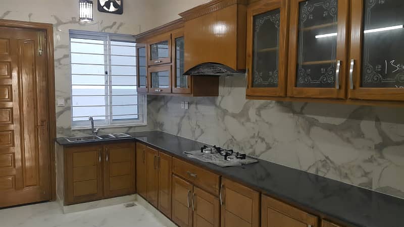 G13 8 Marla Brand New Upper Portion For Rent Near Market 1