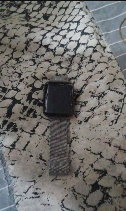 orignal Apple Watch series 3 read add 3