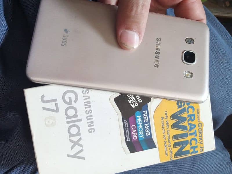 Samsung Galaxy J7 6 With box lush condition 0