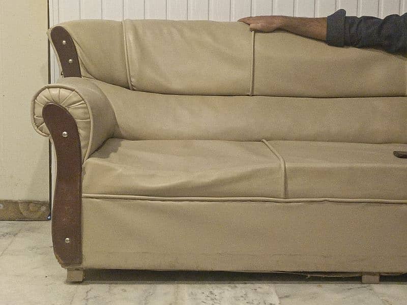 3 seater sofa 1