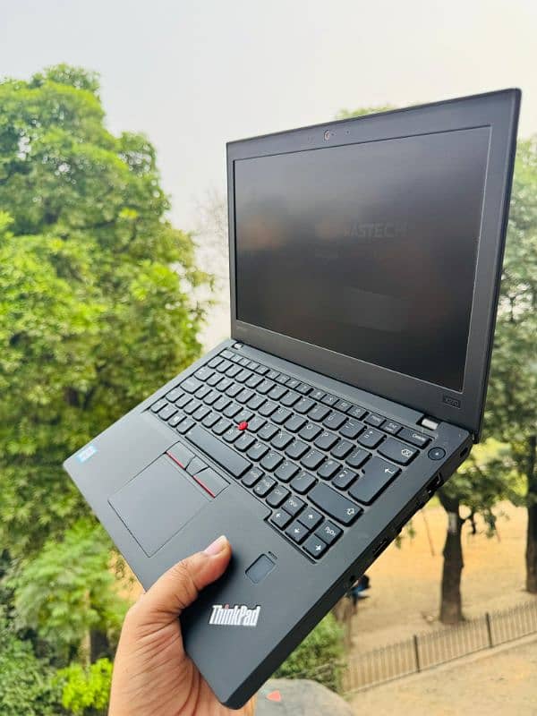 LENOVO THINKPAD X260/X270 I5 6TH GENERATION 8GB RAM 128GB SSD 8