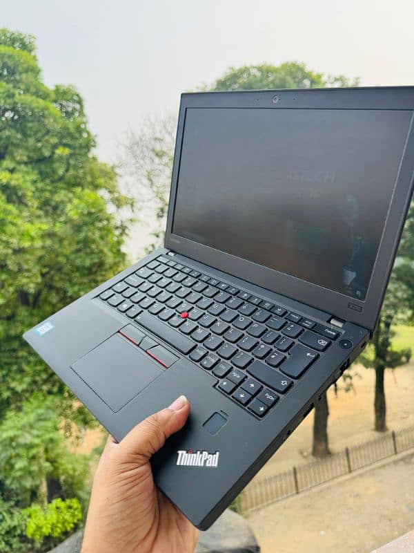 LENOVO THINKPAD X260/X270 I5 6TH GENERATION 8GB RAM 128GB SSD 11