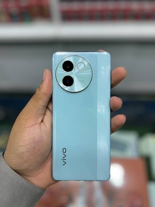 vivo (v30e) 5