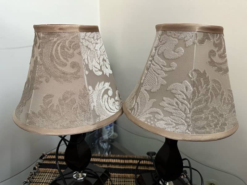 Table lamps 0