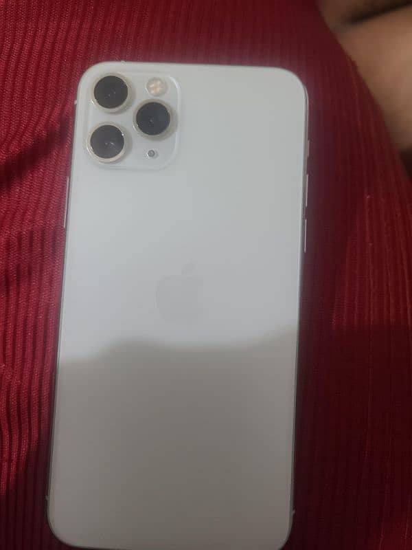 iPhone 11 pro 3