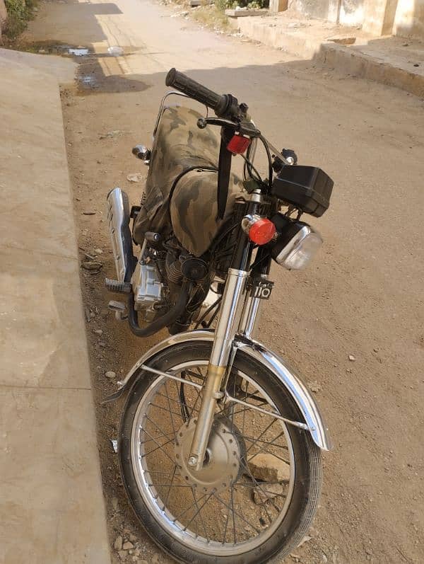 Honda CG 125 Model 2012 (Karachi Number) 1