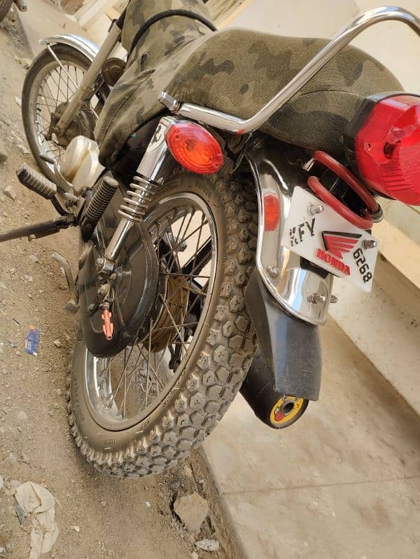 Honda CG 125 Model 2012 (Karachi Number) 3