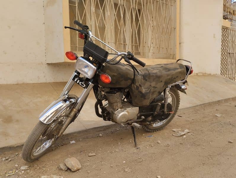 Honda CG 125 Model 2012 (Karachi Number) 5