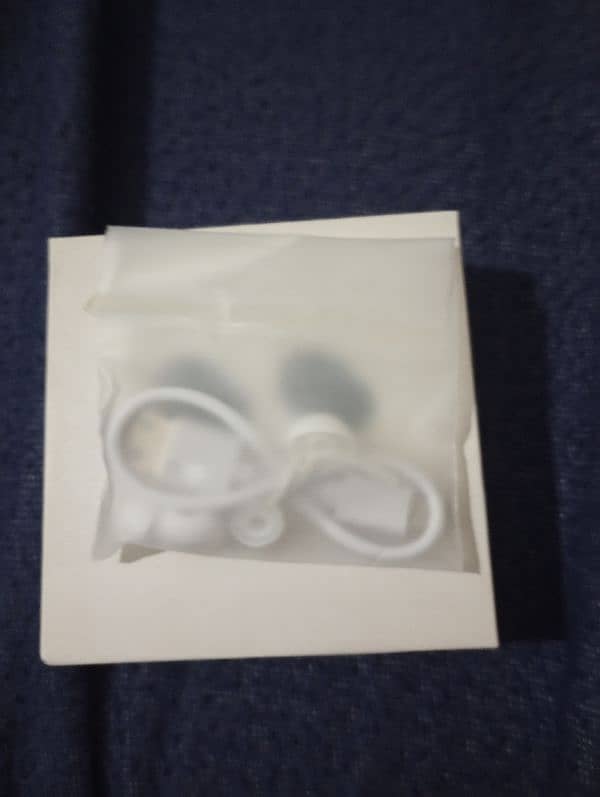 Tech Earbuds 3 only unbox 3