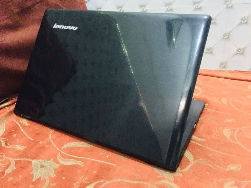 Lenovo IdeaPad 300 2