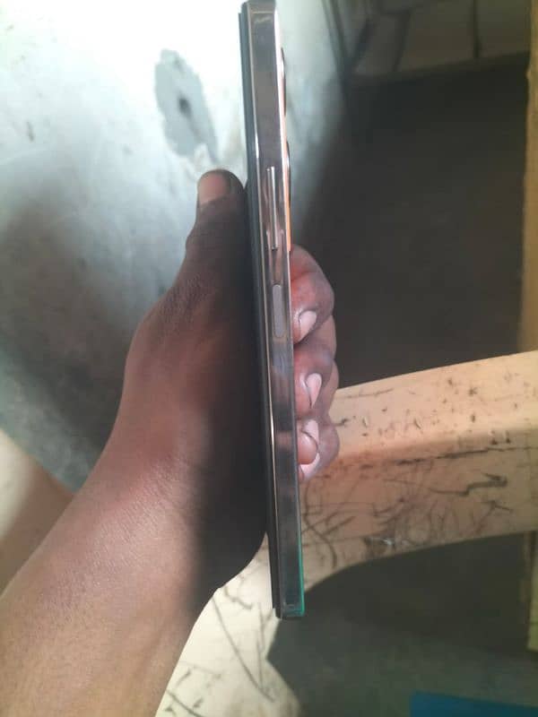 Infinix note 30 in brand new condition 6