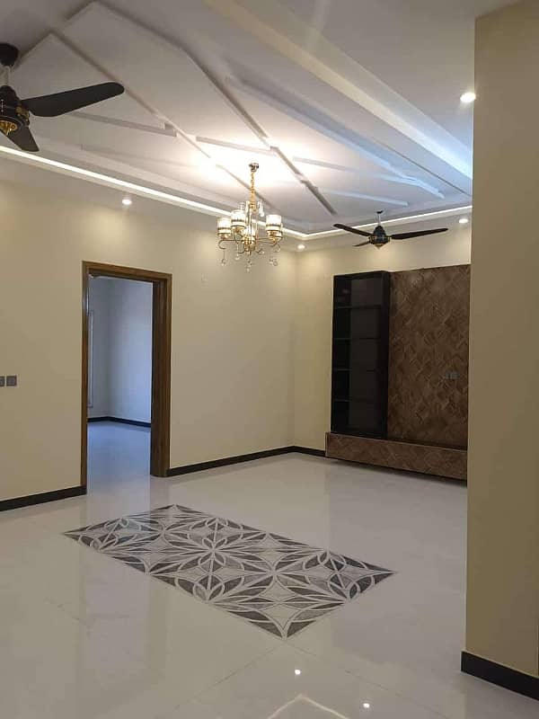 14 Marla Full House For Rent In G-13 islambad 2