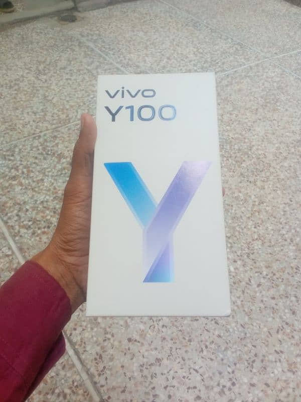 vivo y100 8/256 gb memory 1