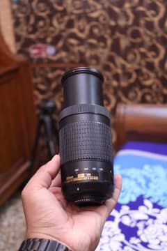 Nikon 70/300mm Dx Vr complete box