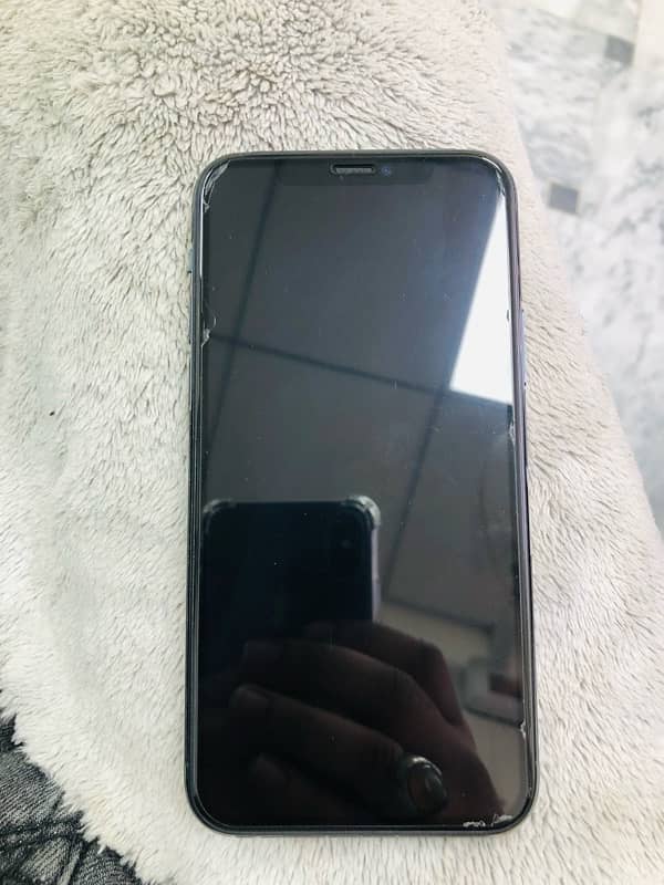 Iphone 11 pro PTA 64gb 1