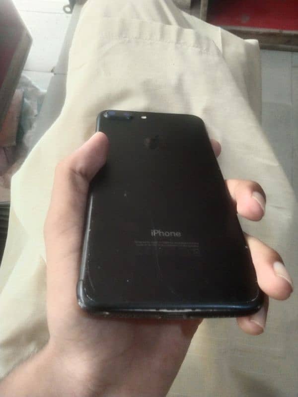 I phone 7plus pta 128gb finger off 1