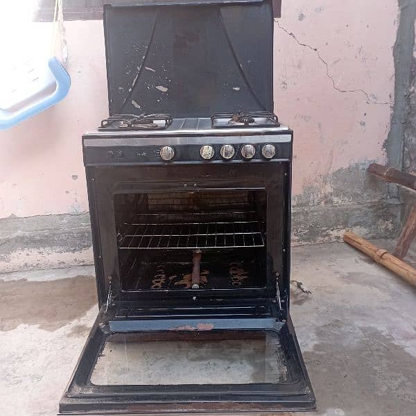 Gas cooking range 1