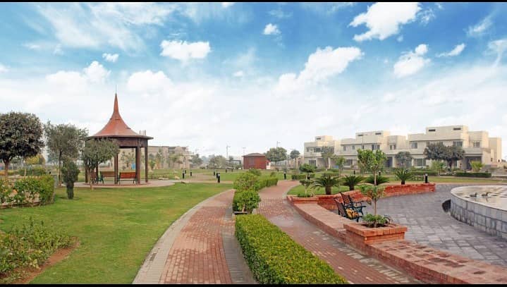 5 MARLA MOST BEAUTIFUL PRIME LOCATION RESIDENTIAL PLOT FOR SALE IN NEW LAHORE CITY PH 4. 3