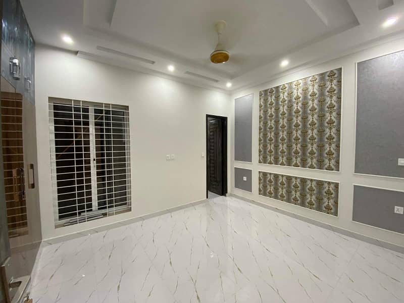 5 MARLA BRAND NEW HOUSE AVAILABLE FOR SALE (AT REASONABLE PRICE) IN CITI HOUSING GUJRANWALA 15