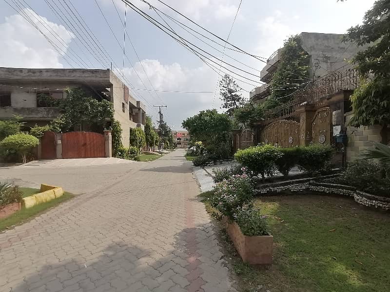 House For sale In Marghzar Officers Colony Marghzar Officers Colony 3