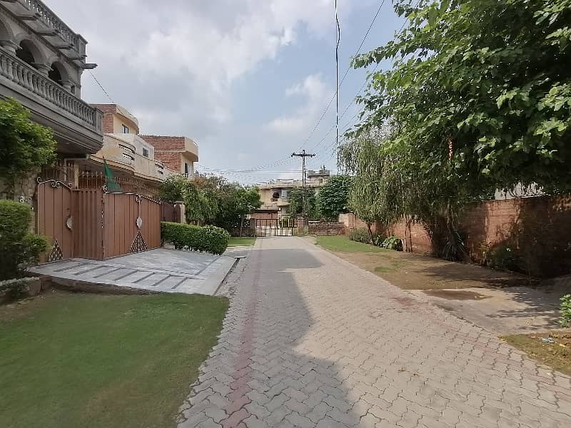 House For sale In Marghzar Officers Colony Marghzar Officers Colony 4