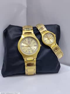 Couple gold chain watches