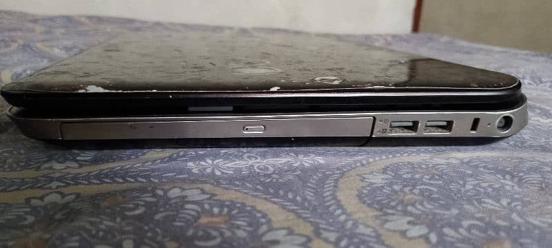 HP Pavilion DV6 with HD Graphics Card 3