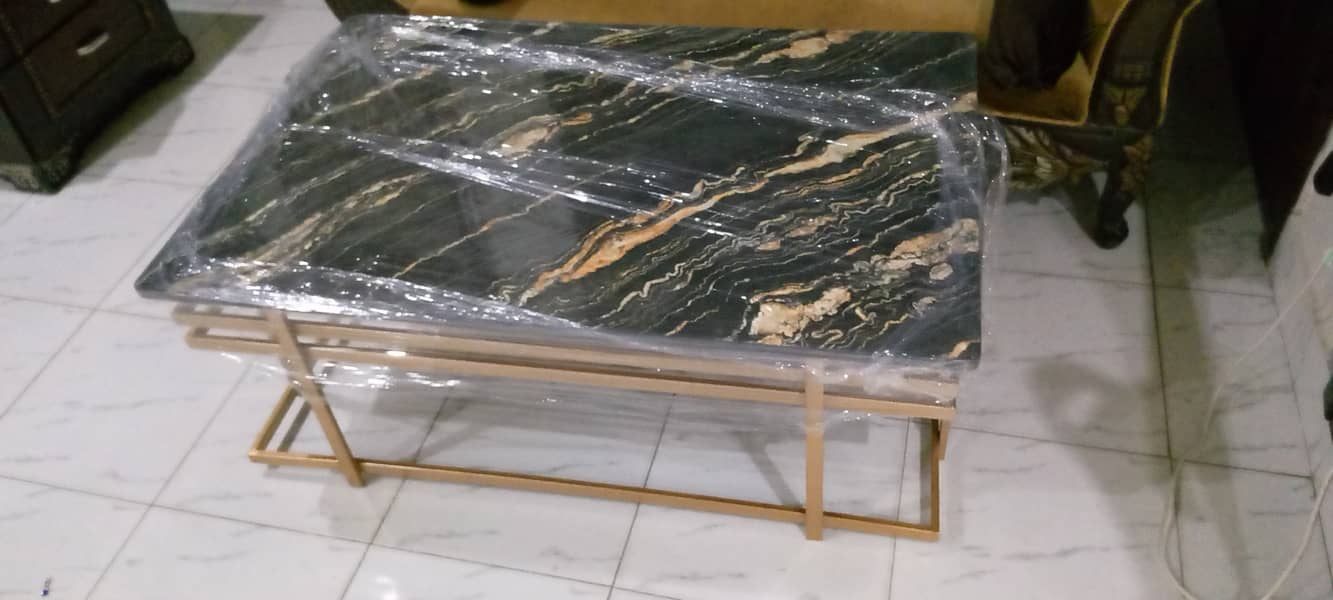 *BRAND NEW* Marble Table 0