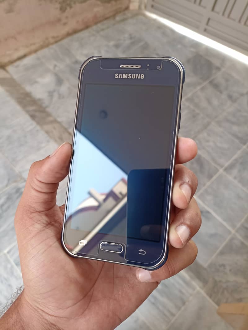 Samsung Galaxy J1 Ace Neo 2