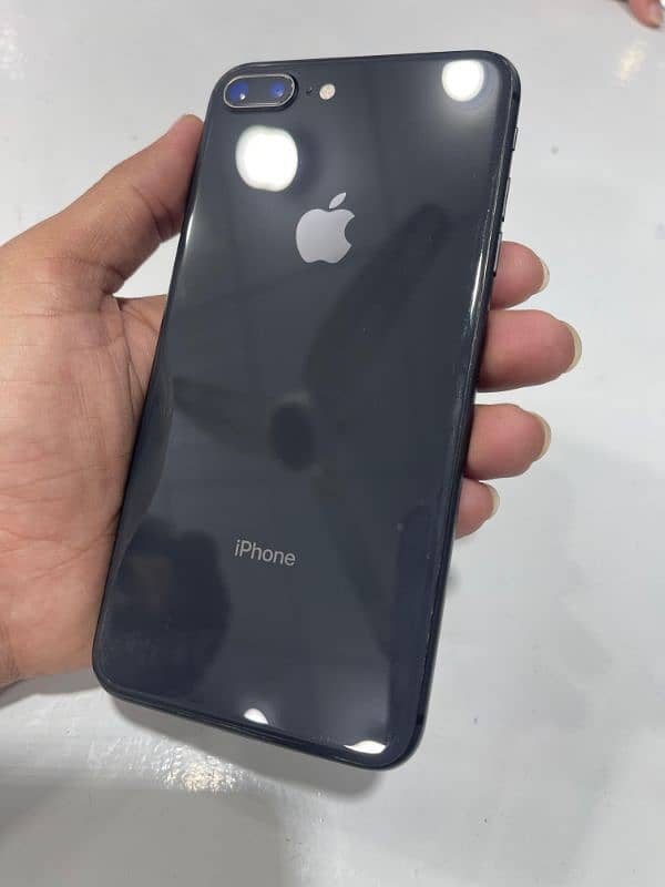 iphone 8 plus 1