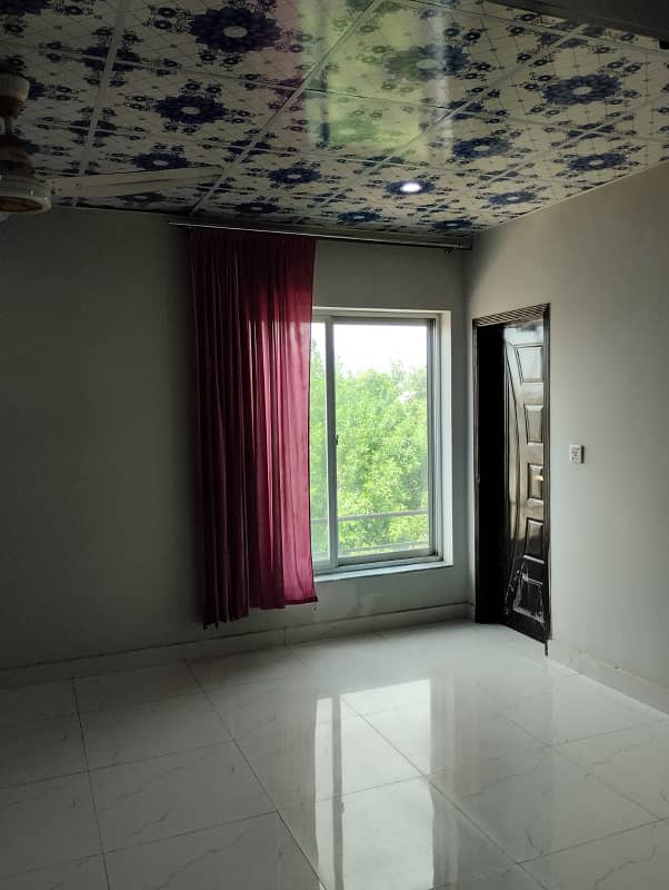 Brand New One-Bed Apartment for Sale in Main Bulevard Bahria Town, Lahore 3