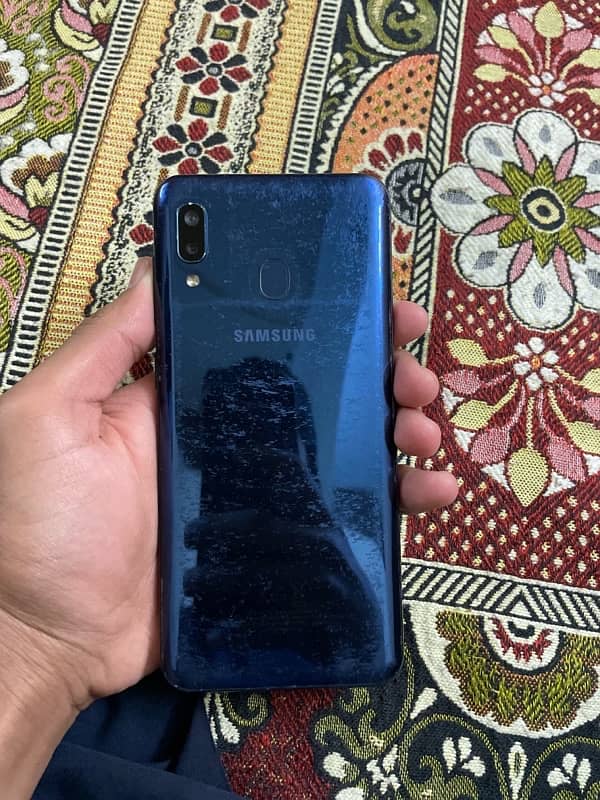 Samsung Galaxy A20 4