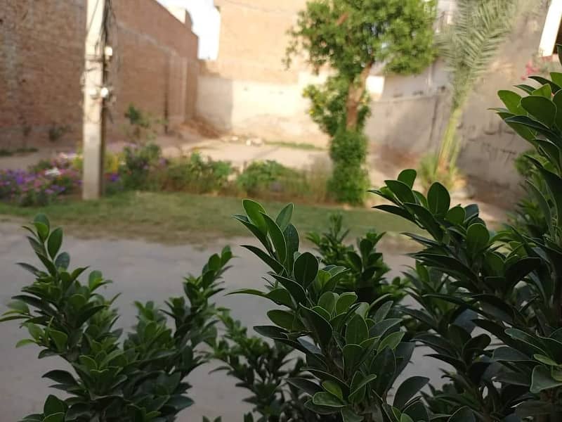 10 Marla Plot Available for sale in Rehman Garden Yazman Road Bhawalpur 1